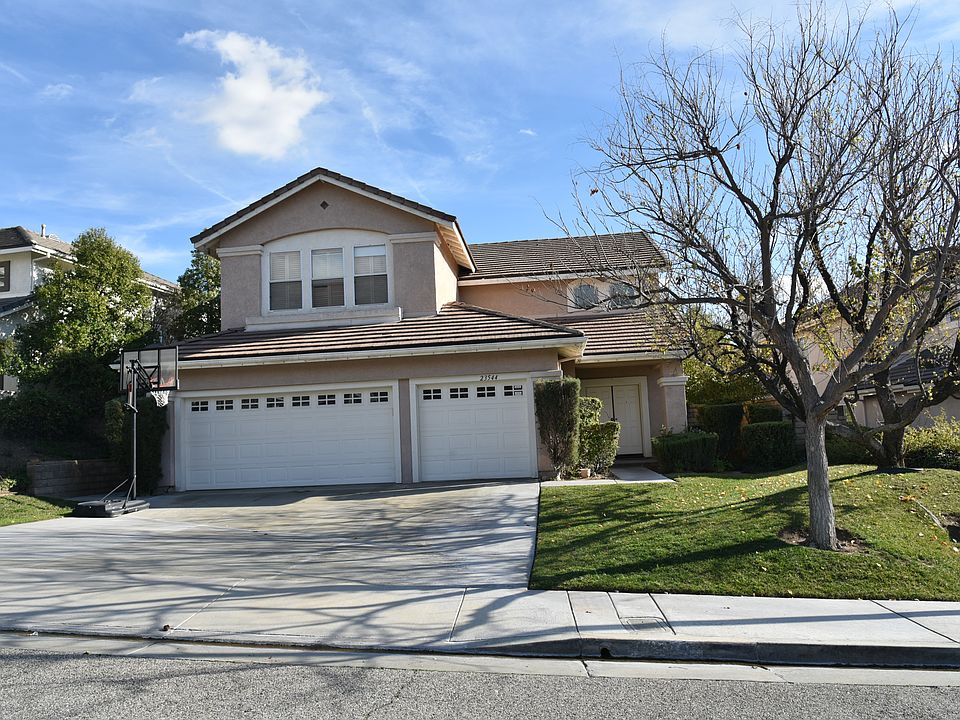 1st image of 23544 Clearidge Dr