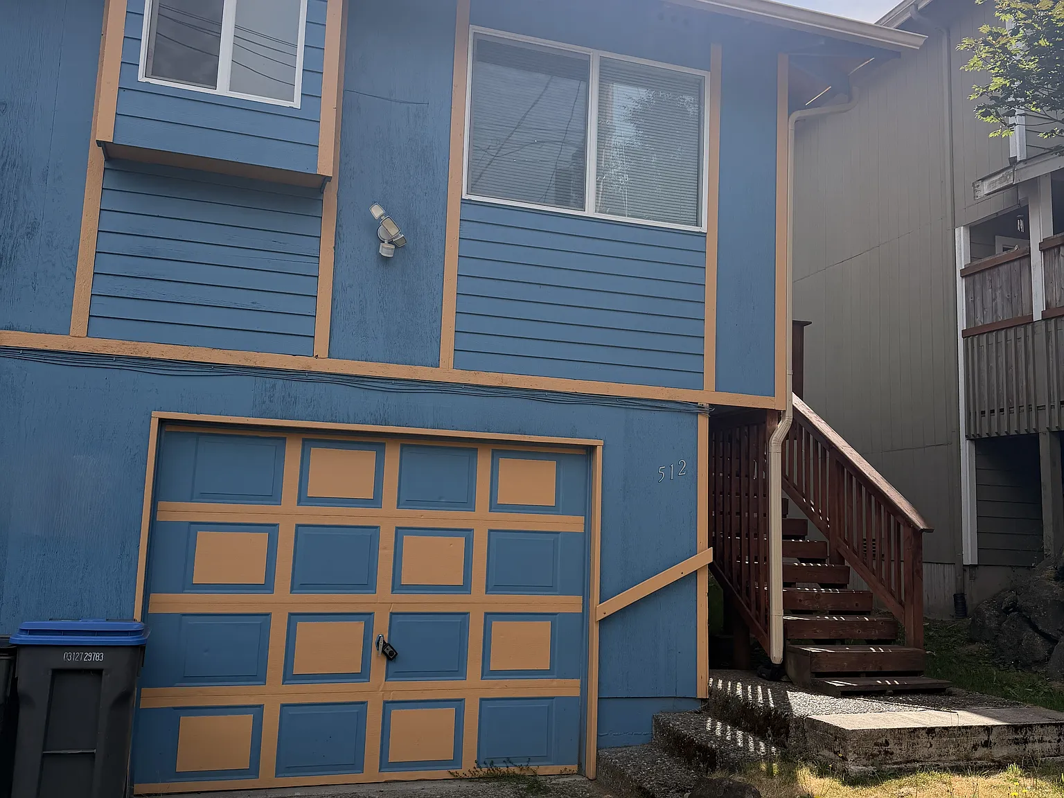 2 bed, 812 sqft, $1,675 — Photo 1