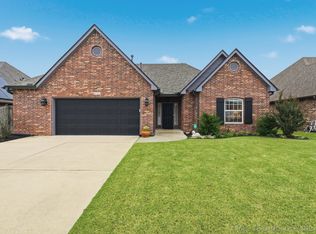 4723 S 177th East Pl, Tulsa, OK 74134