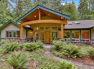 22725 N Deer Dr, Edmonds, WA 98020