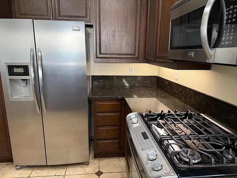 231 Camino Toluca — Photo 18