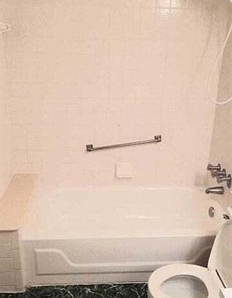 5th image of 202 Foxtail Dr APT D2
