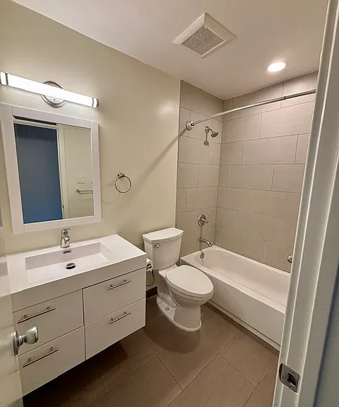 4660 Boundary St #A — Photo 8