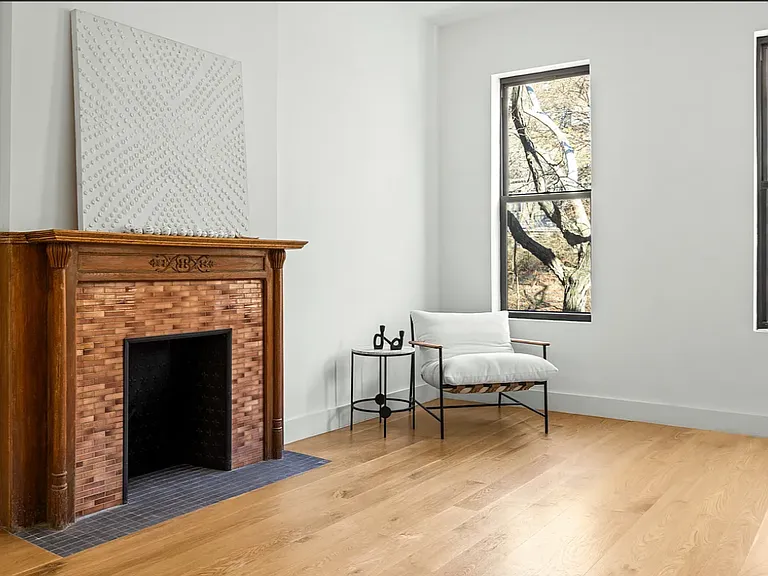 825 Riverside Dr #1 — Photo 11