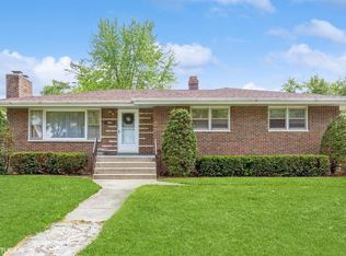 5311 Dexter Dr, Merrillville, IN 46410
