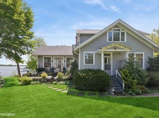 4014 Pitzen Rd, Johnsburg, IL 60051