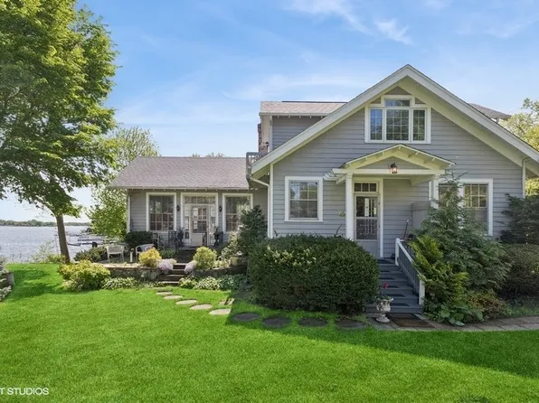 4014 Pitzen Rd, Johnsburg, IL 60051