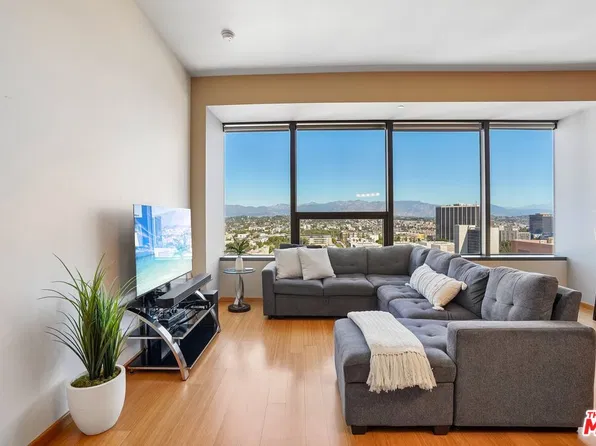 1100 Wilshire Blvd APT 2105, Los Angeles, CA 90017