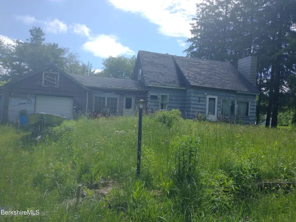 5 Olson Rd, Florida, MA 01247