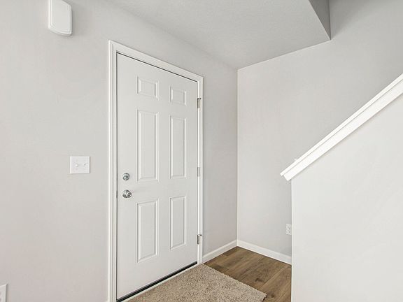 3rd image of 13694 Oasis Ave