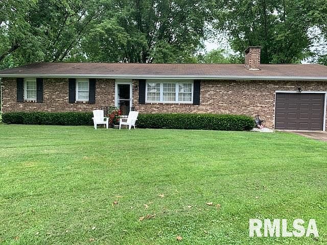 1st image of 1510 Roberta Dr