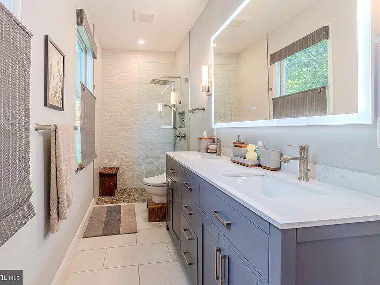 942 N McKinley Rd — Photo 27