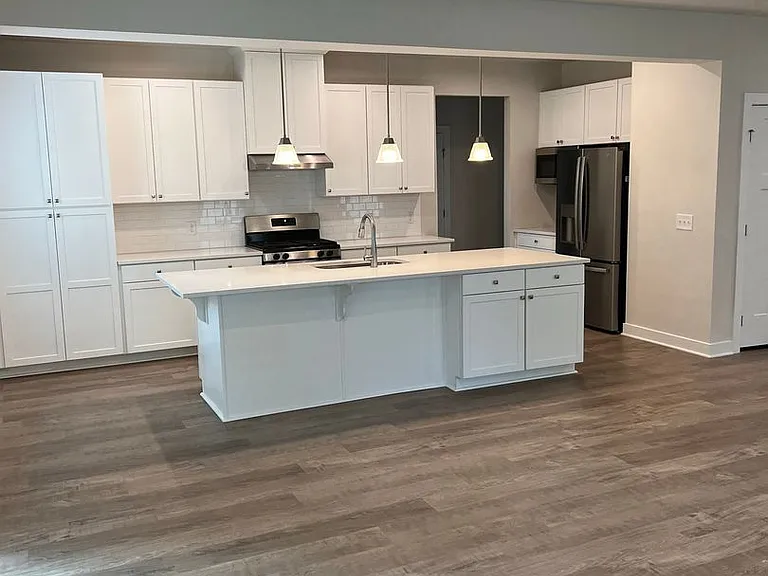 125 Country Oaks Ln — Photo 8