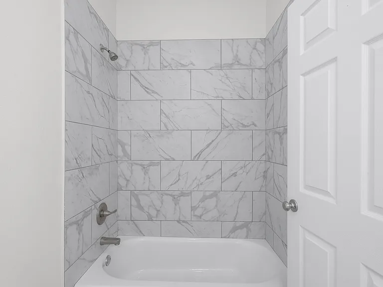 1701 E 1st St #305 — Photo 22