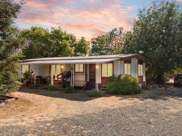 18946 Road 212, Strathmore, CA 93267