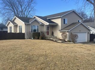 6212 235th Ave, Salem, WI 53168