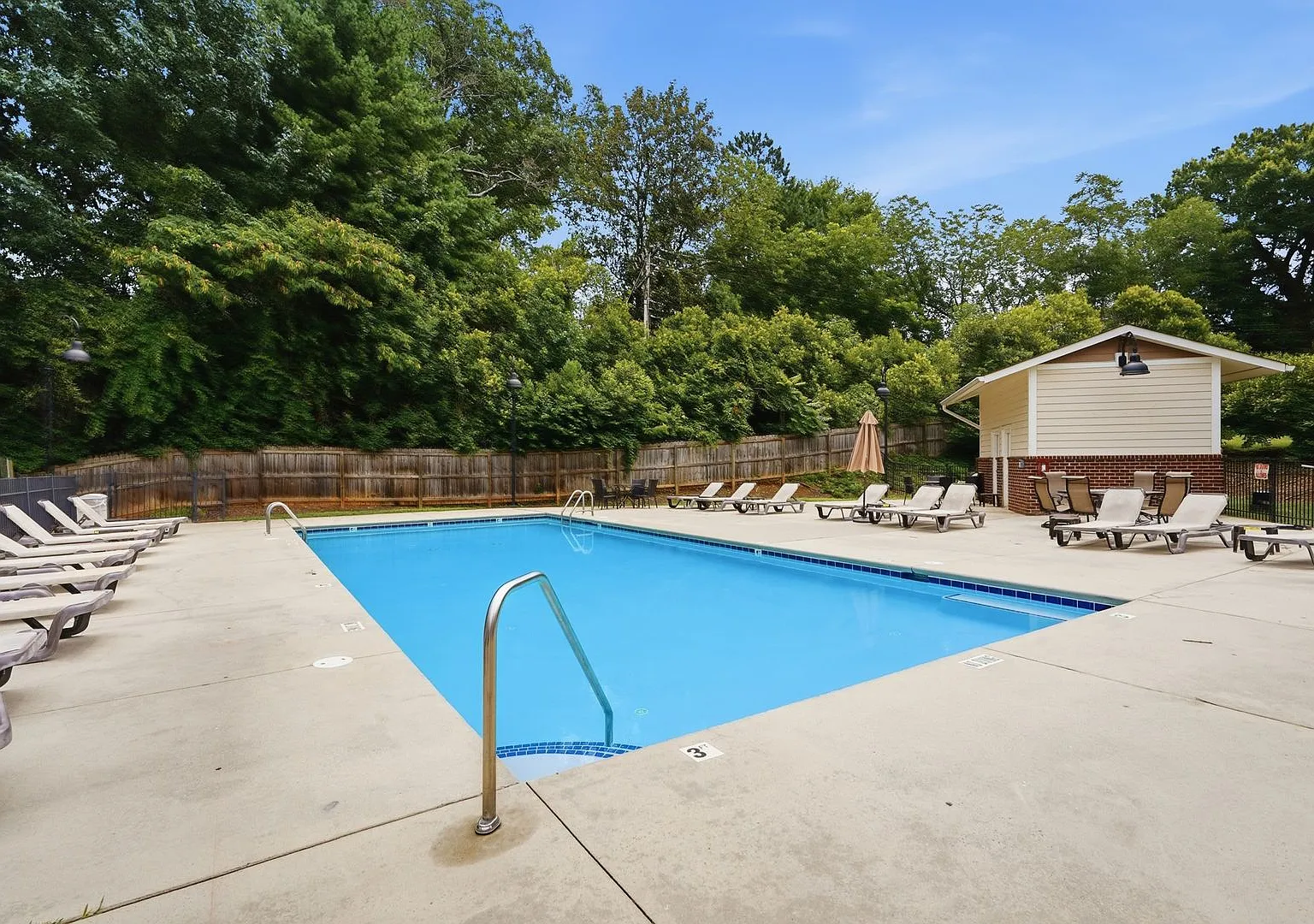 Two and Two Bath Condo In Heart of Charlotte — Photo 4