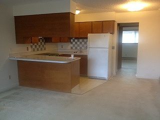 2nd image of 2636 NE Weidler St