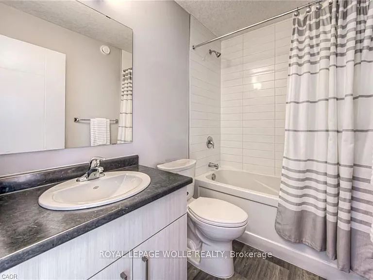 54 Bridge St W #1 — Photo 6