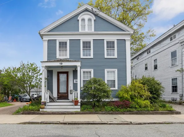 19 Prospect Street, New London, CT 06320