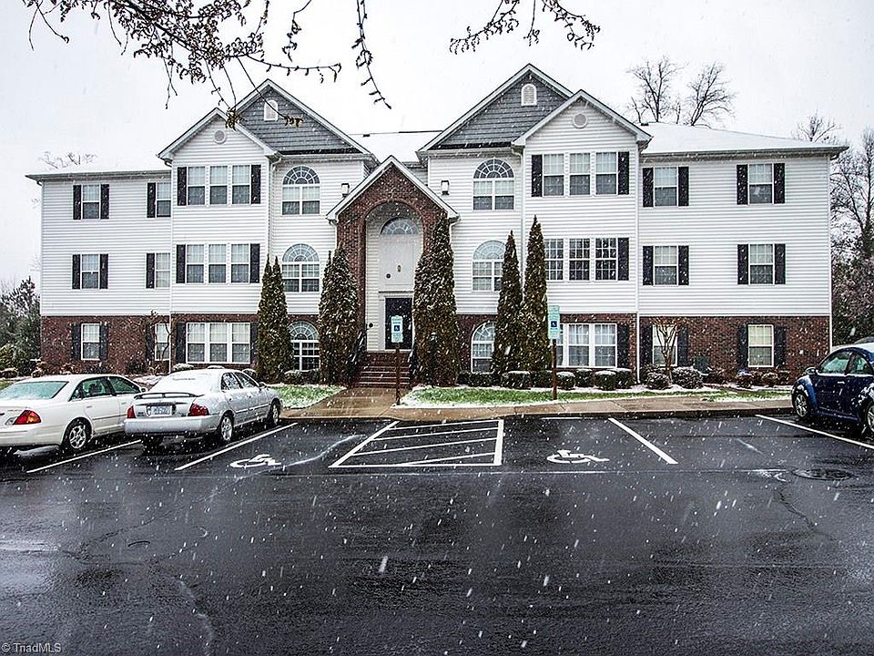 1st image of 4325-1A Cedarcroft Ct