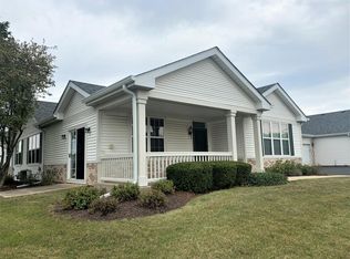 16333 Carver Lake Ct, Crest Hill, IL 60403