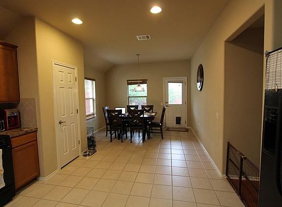 5th image of 7524 Cedar Edge Dr