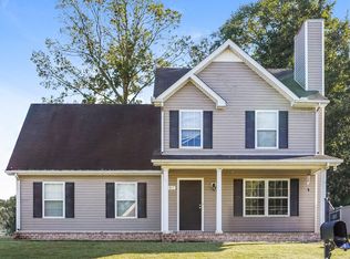801 General Barksdale Dr, Smyrna, TN 37167