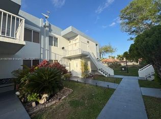 Lake Forest Park, Miami, FL 33183