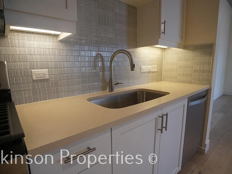 3301 Arapahoe Ave #325 — Photo 4