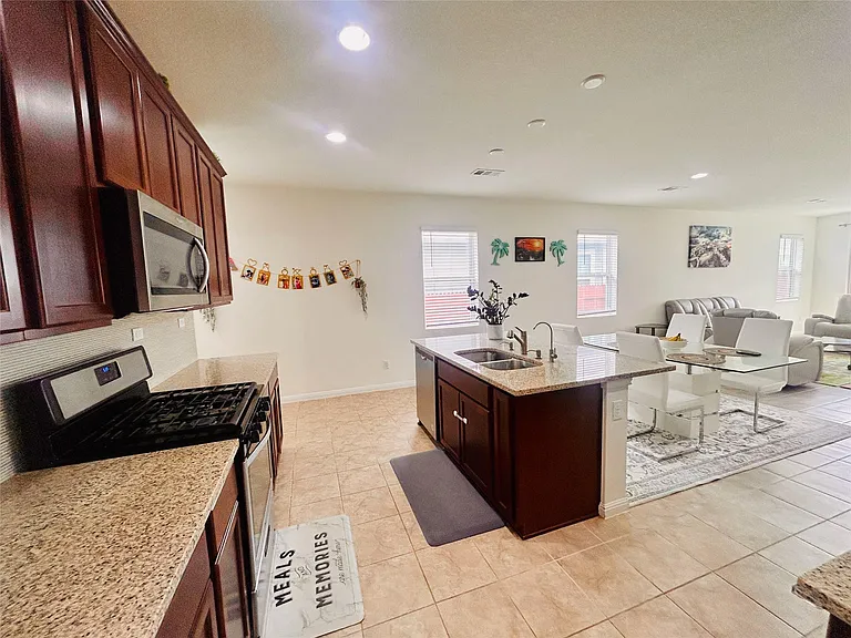 428 Gaida Loop — Photo 5