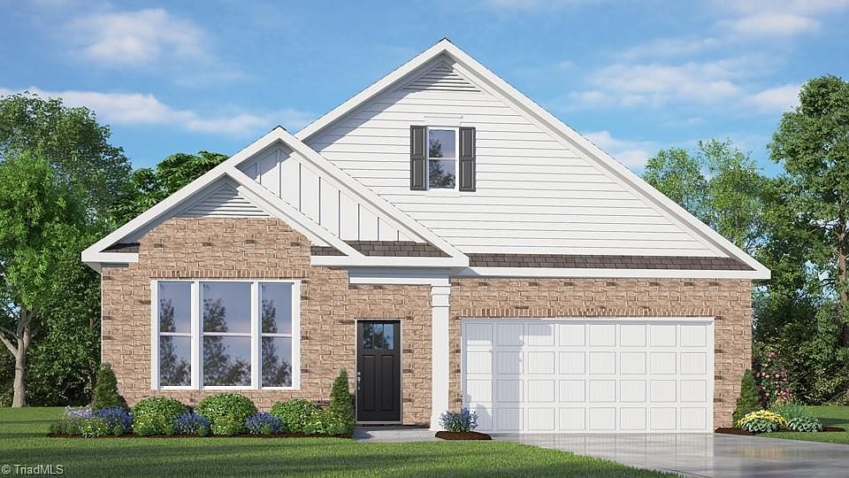 1st image of 305 Sefton Dr