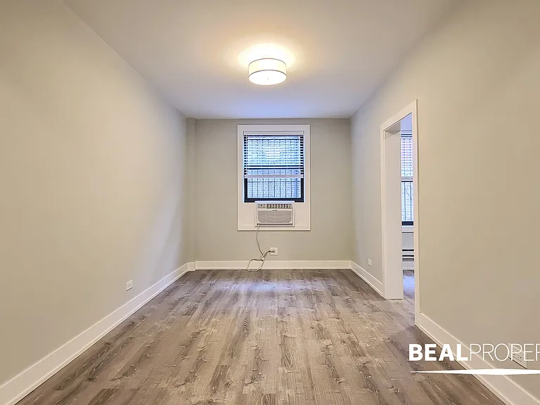 505 West Belmont Ave — Photo 88