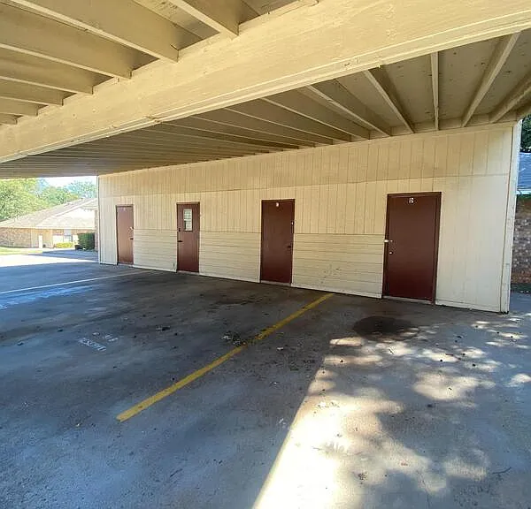 916 Hilltop Dr #A — Photo 16