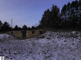 871 W Elder Rd, Mancelona, MI 49659