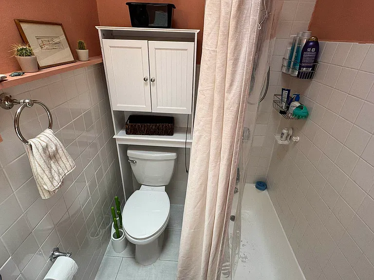 158 Noble St #3 — Photo 7