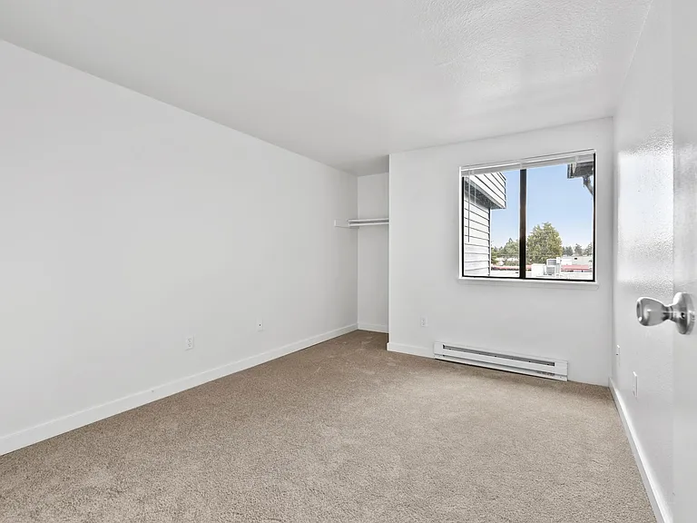 Michelle Apartments — Photo 10