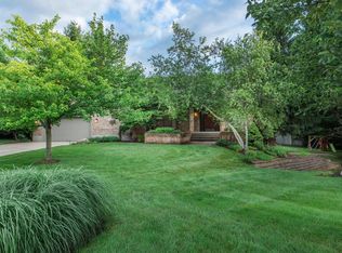 11720 Kemperwoods Dr, Cincinnati, OH 45249