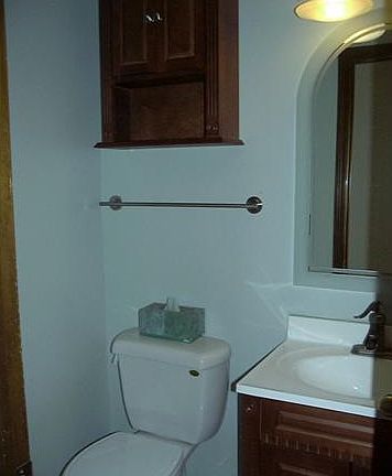 4th image of 13356 Falmouth Ave