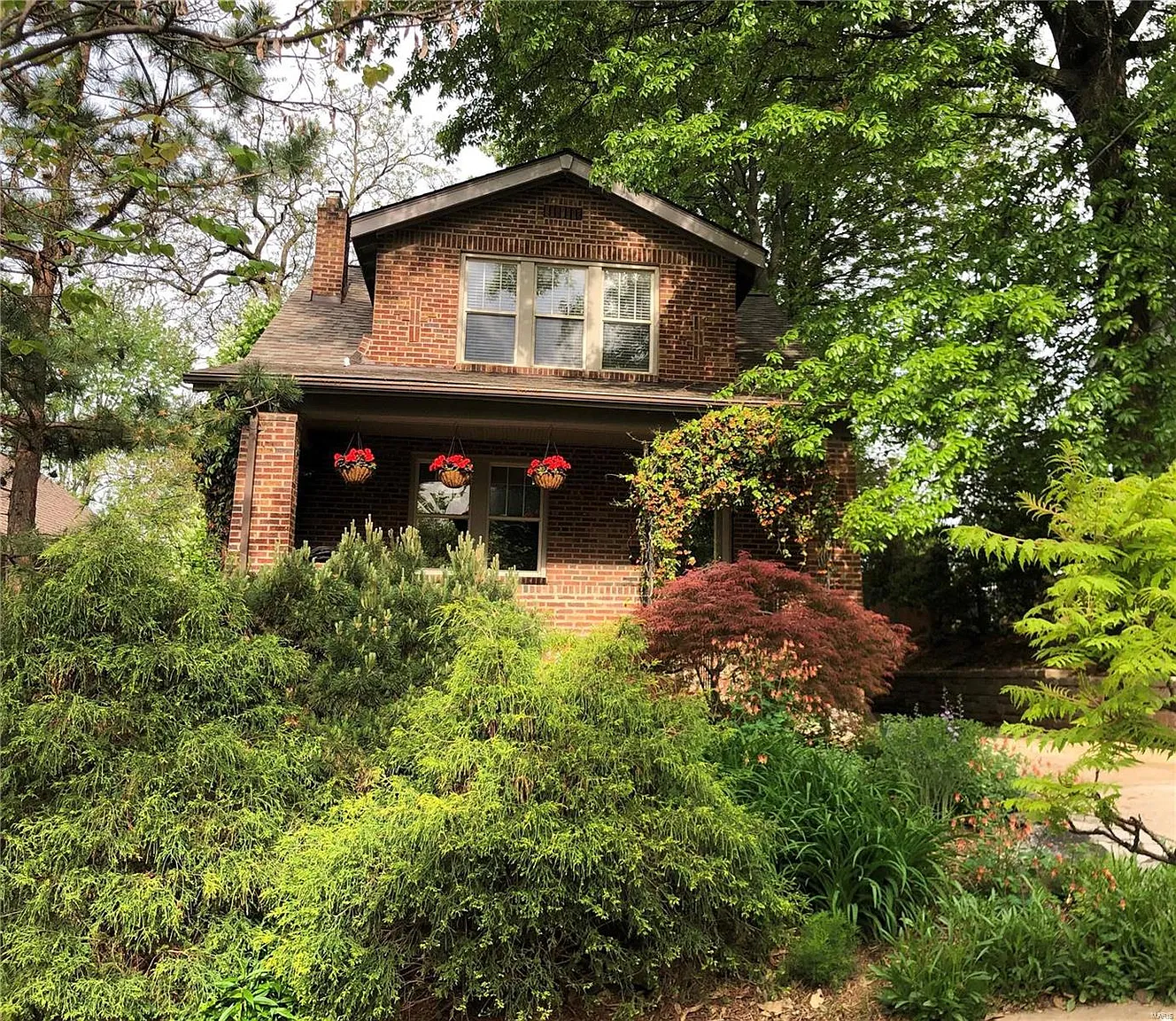 1729 Beulah Pl photo 1