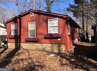 618 Riverside Dr, Cleveland, GA 30528