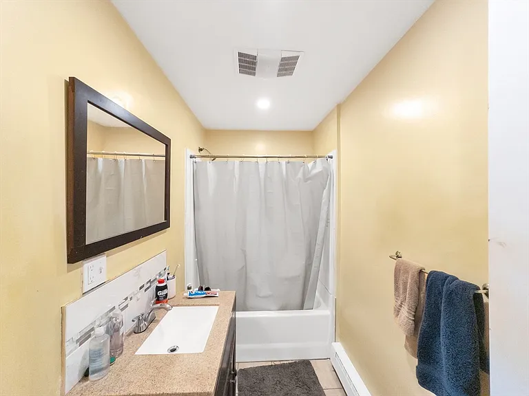 32 Fisher Ave #2 — Photo 7