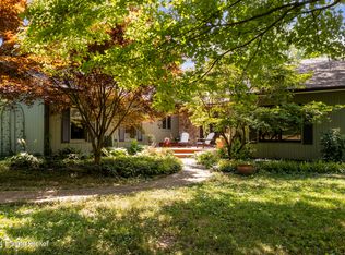 1908 N Rose Island Rd, Prospect, KY 40059