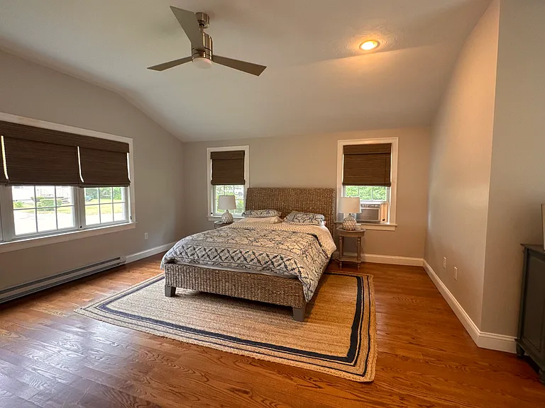 23 Crystal Spring Ave — Photo 11