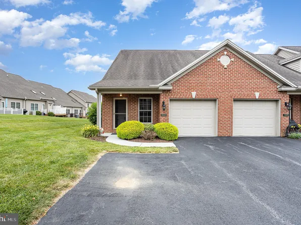 5060 Cambridge Blvd, Mechanicsburg, PA 17050
