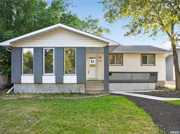 18 University Park Drive, Regina, SK S4V 0C9