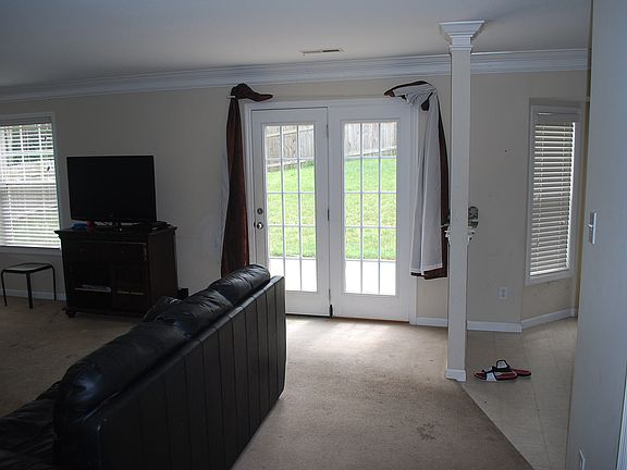 5th image of 1500 Caribou Ln