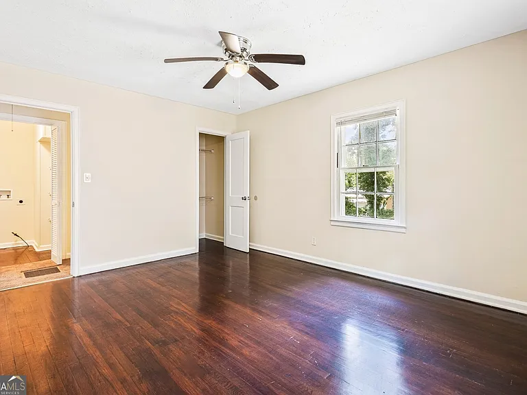 4150 Hanes Dr — Photo 15