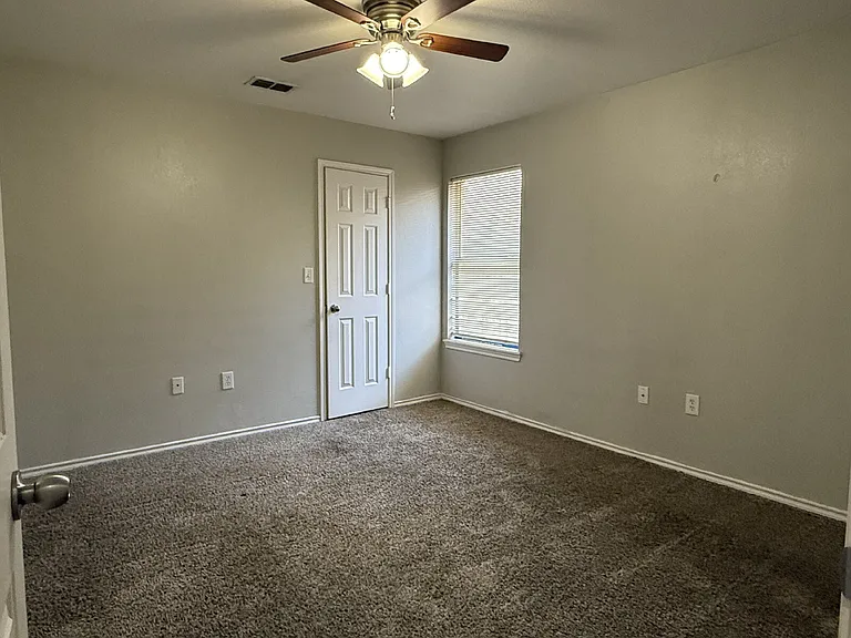 304 N Brentwood Ave #B — Photo 12