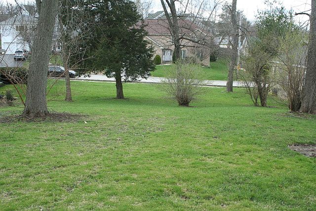 1st image of 420 Lake Shore Blvd